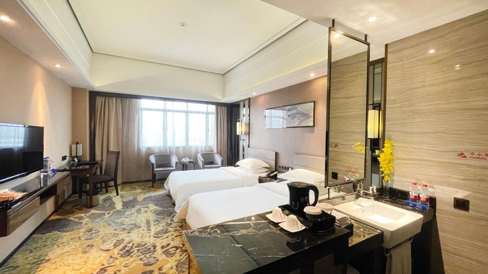 Ramada Foshan Hotel Esterno foto