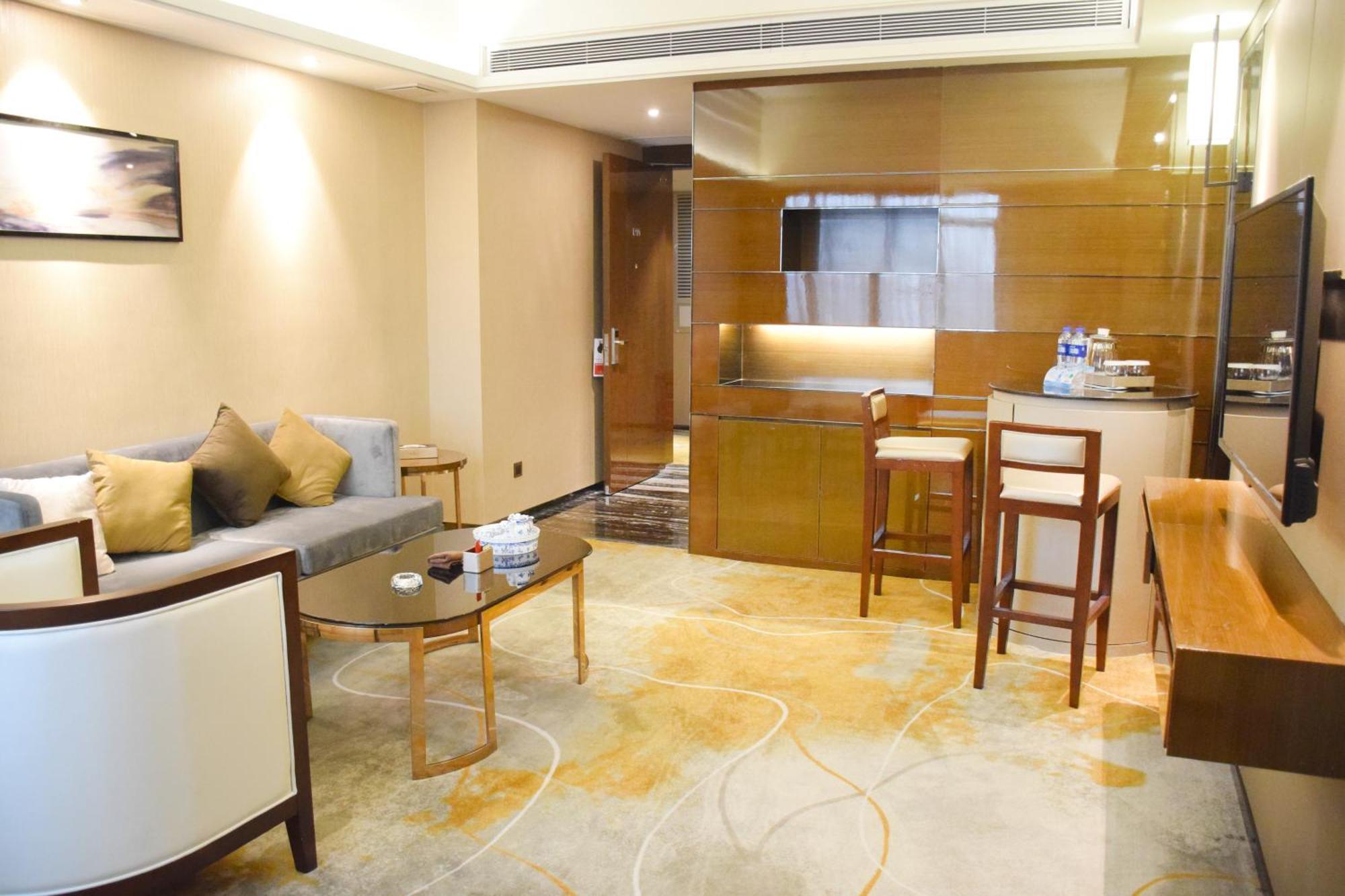 Ramada Foshan Hotel Esterno foto