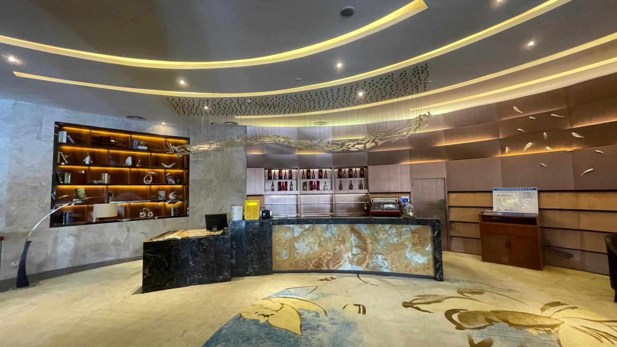 Ramada Foshan Hotel Esterno foto