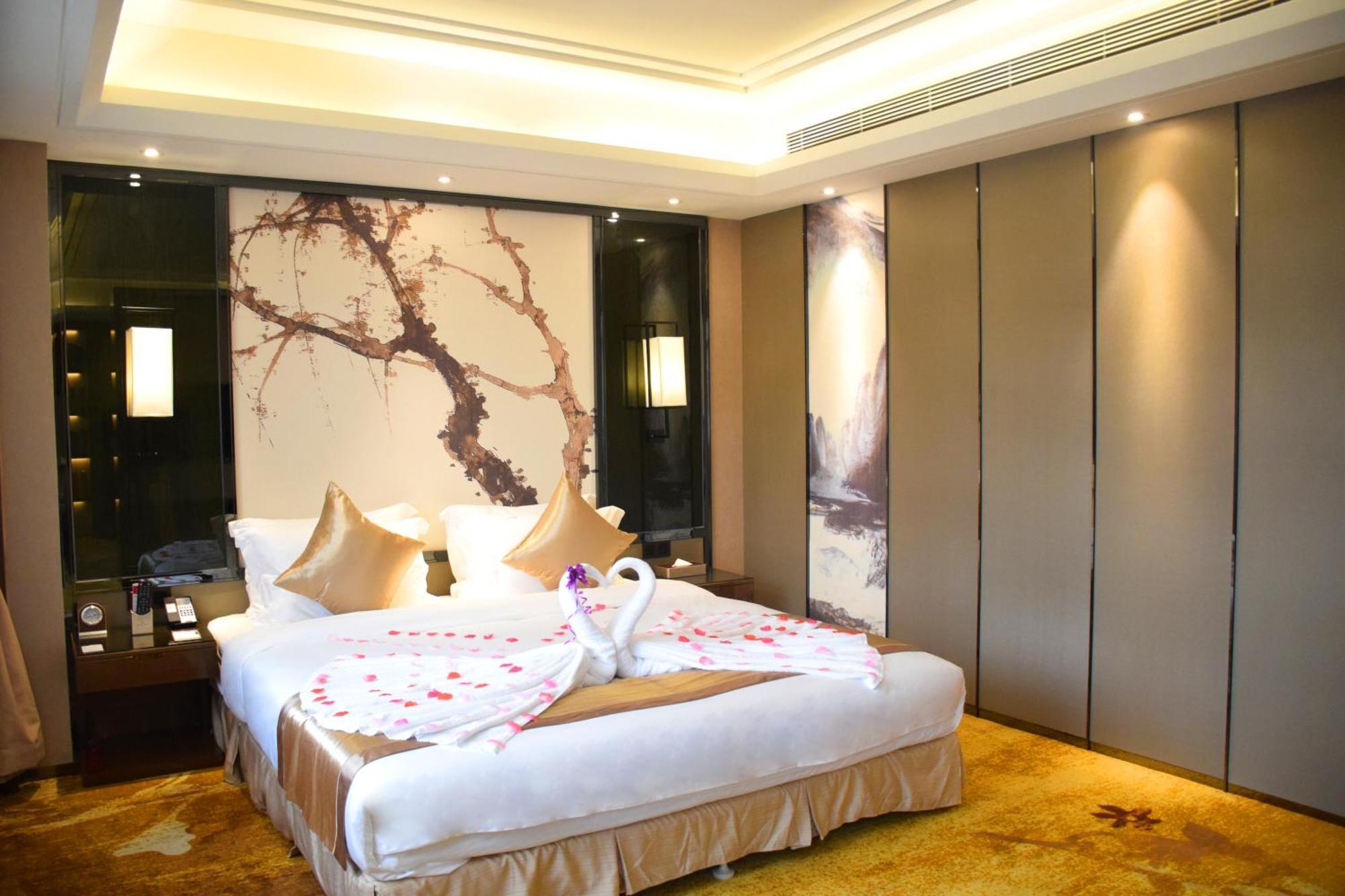 Ramada Foshan Hotel Esterno foto