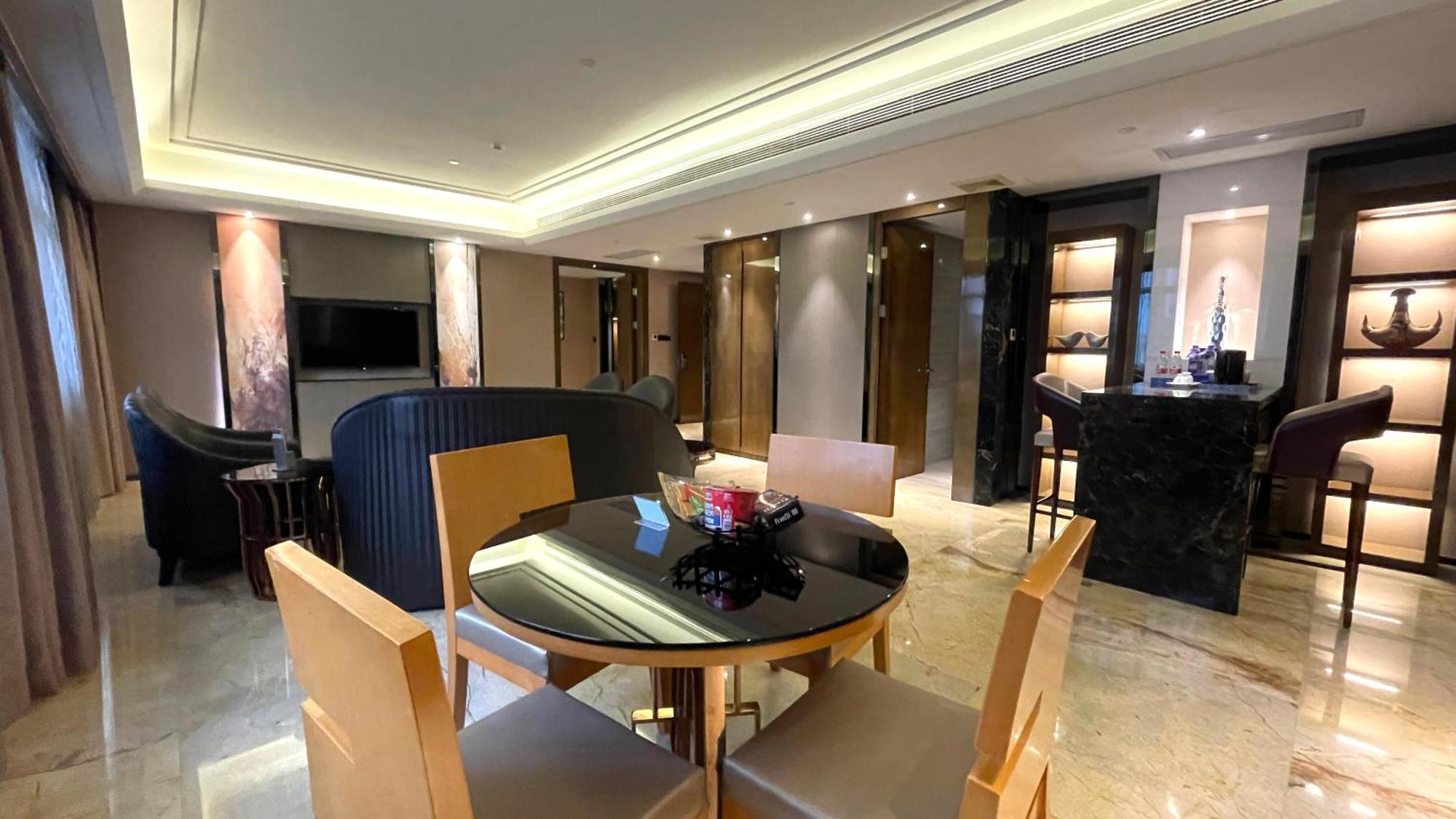 Ramada Foshan Hotel Esterno foto