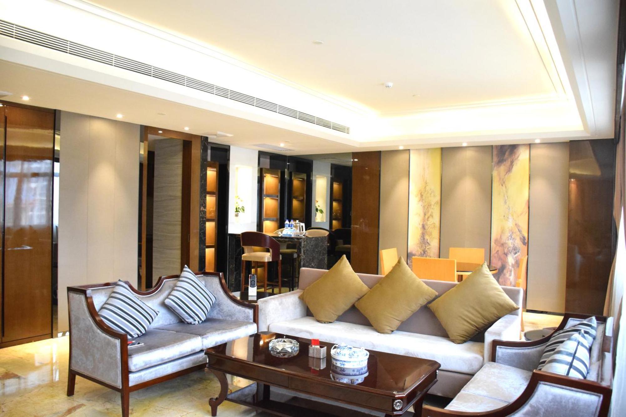 Ramada Foshan Hotel Esterno foto