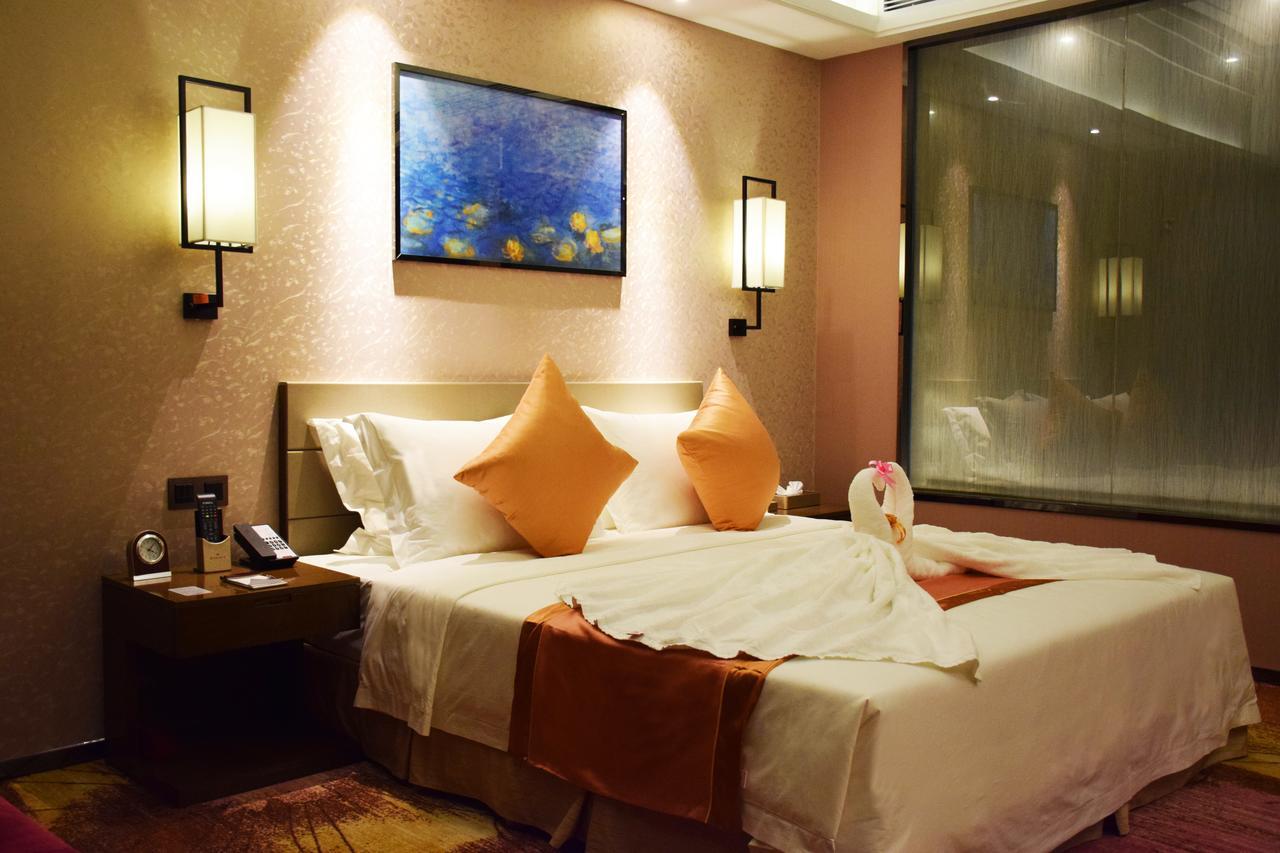 Ramada Foshan Hotel Esterno foto