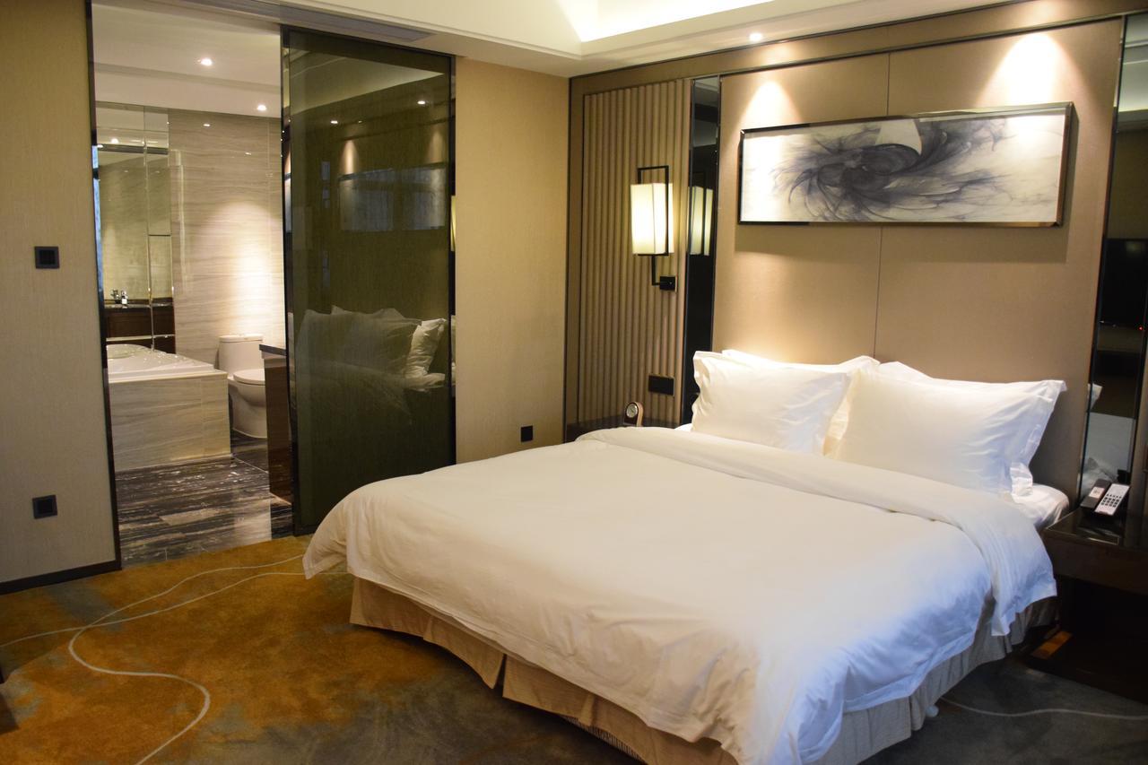 Ramada Foshan Hotel Esterno foto