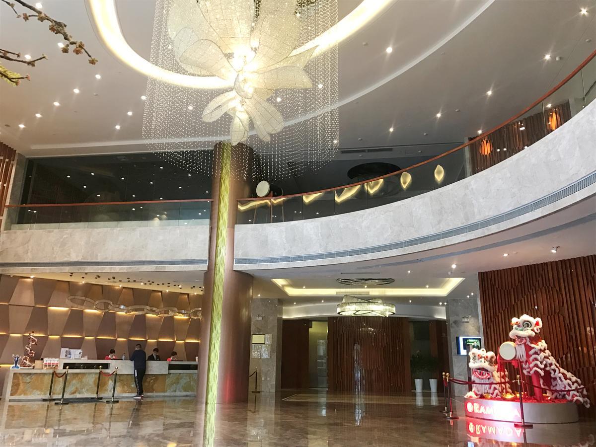 Ramada Foshan Hotel Esterno foto