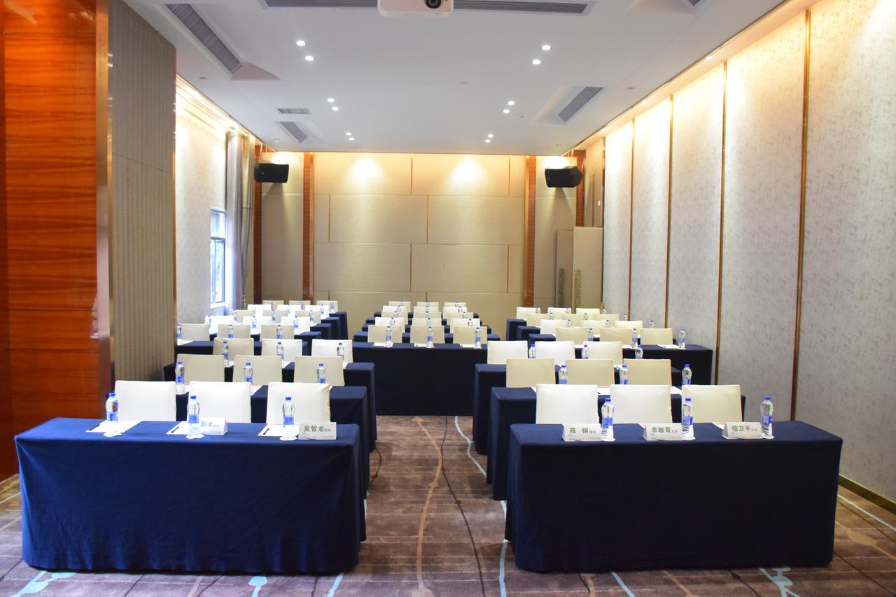 Ramada Foshan Hotel Esterno foto