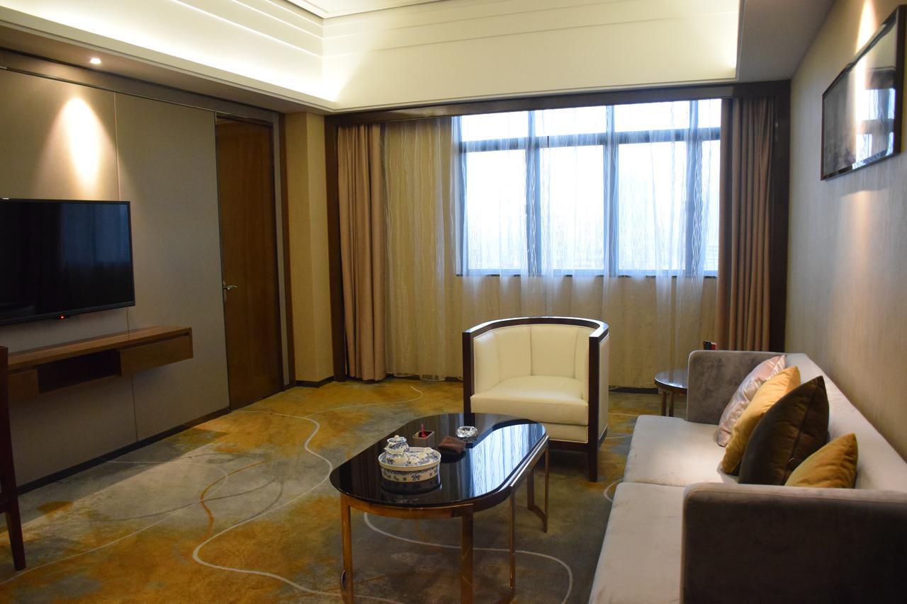 Ramada Foshan Hotel Esterno foto